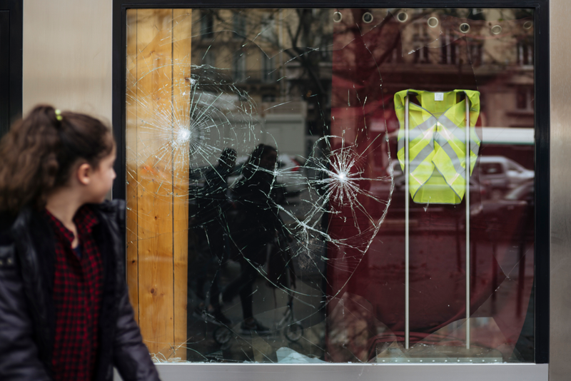 Illustration for article titled France Backs Down on New Fuel Taxes After Car-Burning Riots